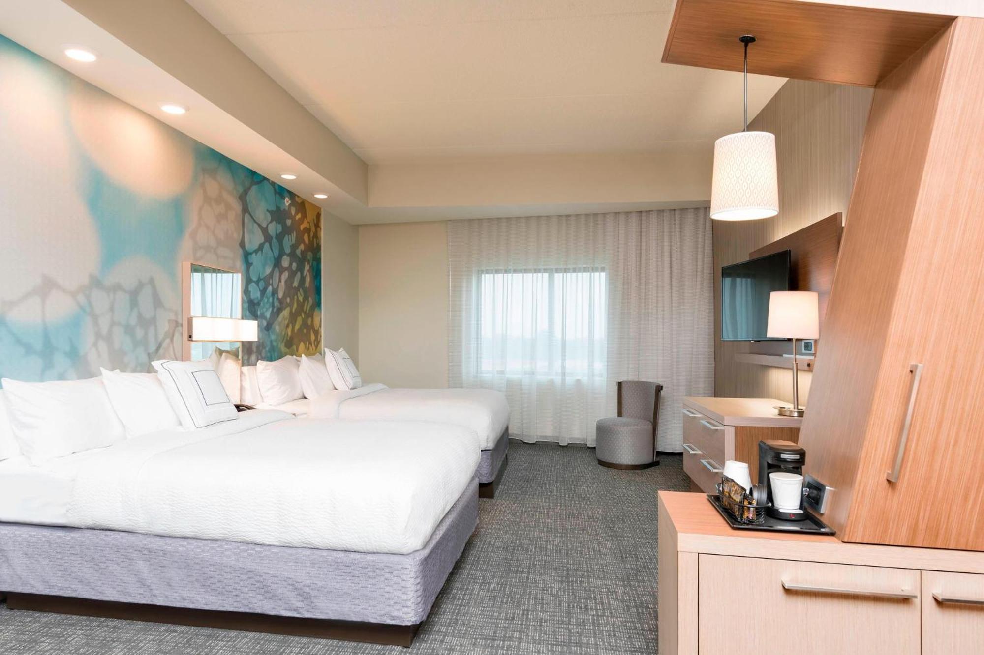 Courtyard By Marriott Mt. Pleasant At Central Michigan University Mount Pleasant Zewnętrze zdjęcie