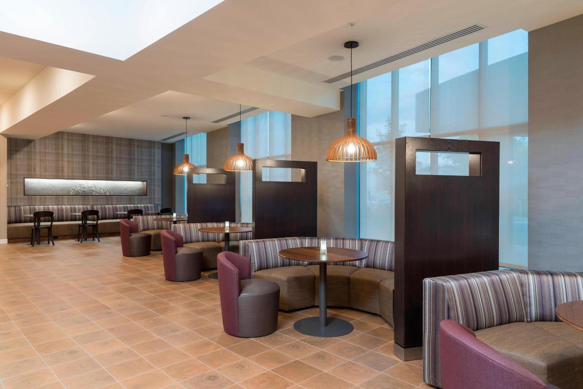 Courtyard By Marriott Mt. Pleasant At Central Michigan University Mount Pleasant Zewnętrze zdjęcie