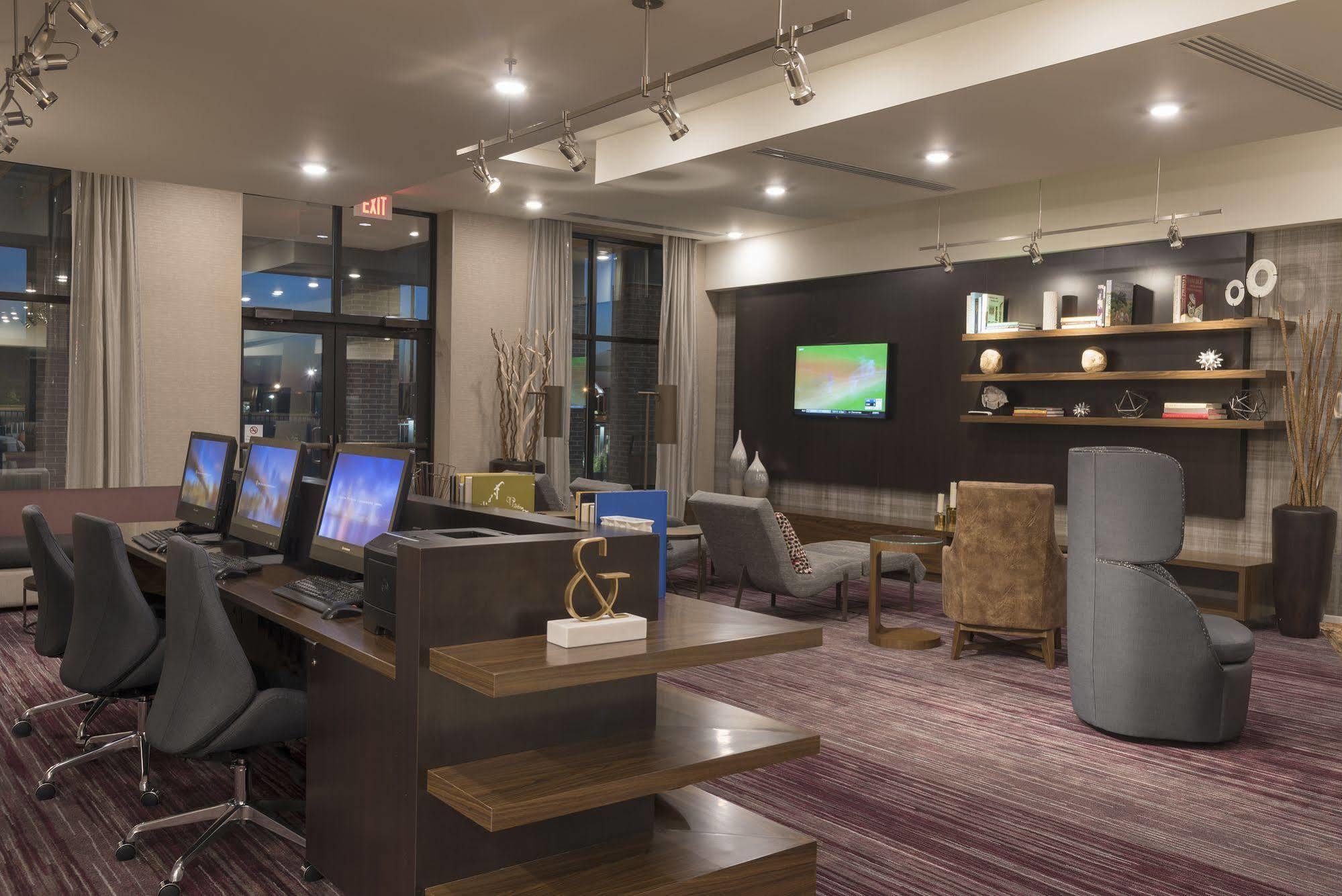 Courtyard By Marriott Mt. Pleasant At Central Michigan University Mount Pleasant Zewnętrze zdjęcie